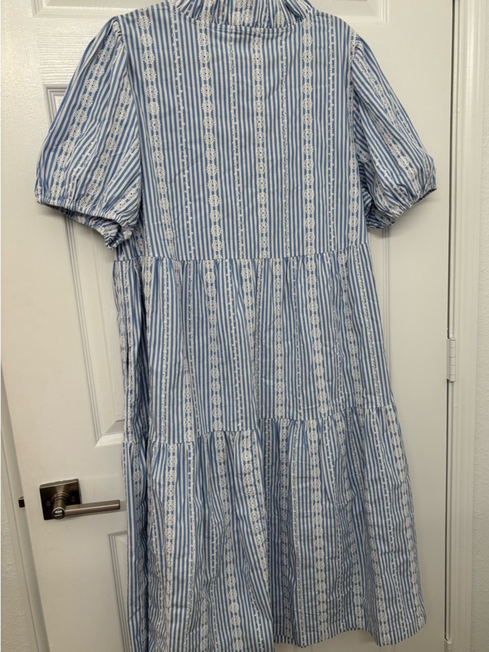 Crown & Ivy Blue and White Tiered Dress 2XL - Picture 4 of 5